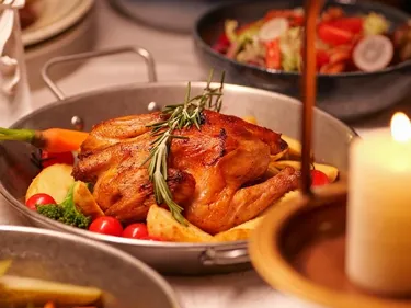 roast chicken wehrmacht soldiers