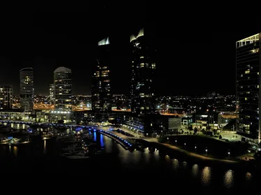 seoul vs tokyo drone footage seoul at night